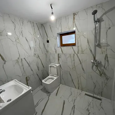 Guest house Xhovani Zelna *