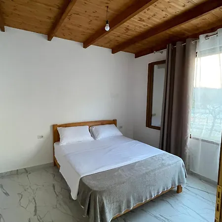 Xhovani Zelna Nderlysaj