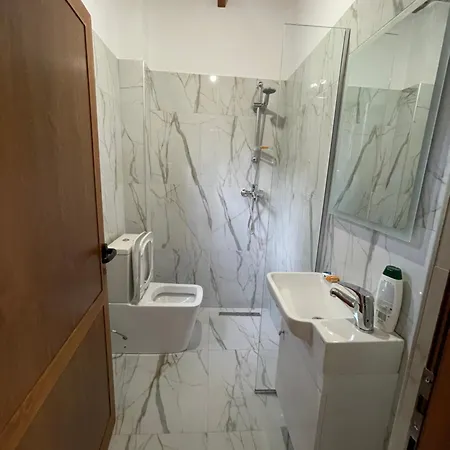 Xhovani Zelna 3*